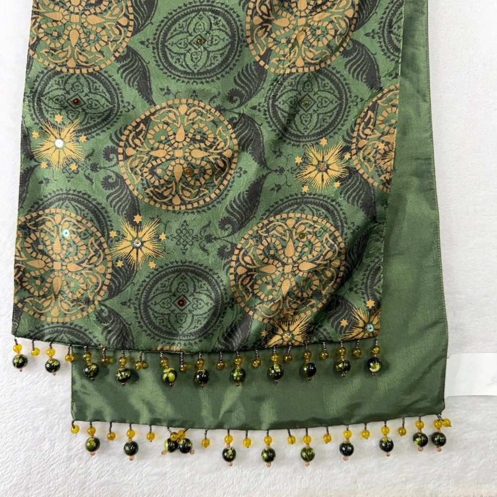 Pier 1 14x74 Table Runner Holiday Medallion Circle Print Beaded Trim Green Gold
